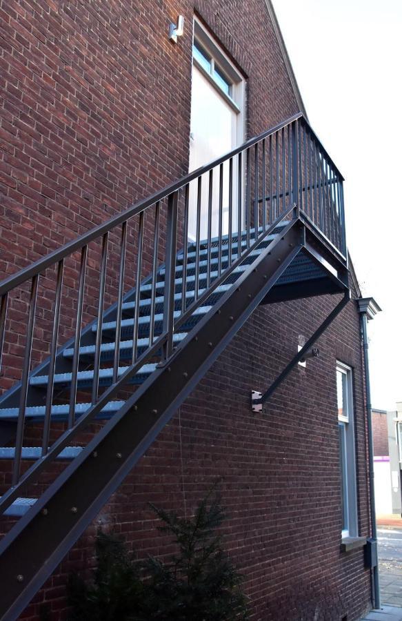 Bed and Breakfast Zzzuite25 Oosterhout  Exterior foto